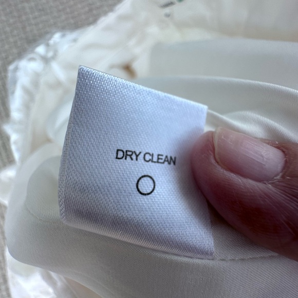 Tularosa WOMENS OFF WHITE MEDIUM Lace Trousers with Floral Design - Picture 9 of 11